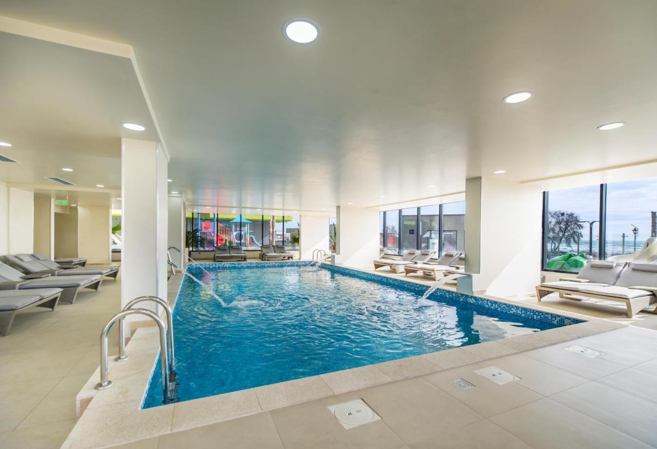Ambient Holiday Apartment Beach Resort Неводарі Екстер'єр фото
